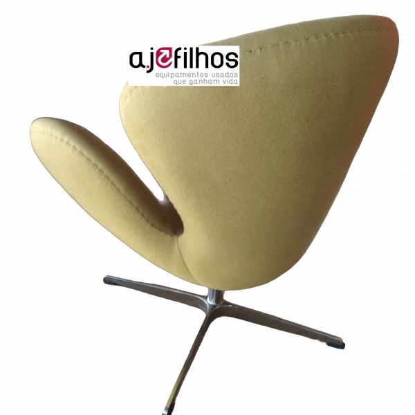 cadeira Designer Swan